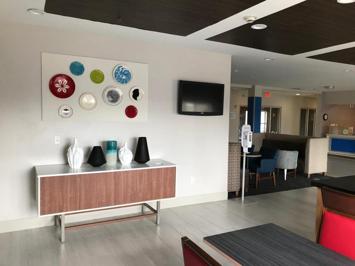 Holiday Inn Express - Toledo West - Napoleon By Ihg Buitenkant foto