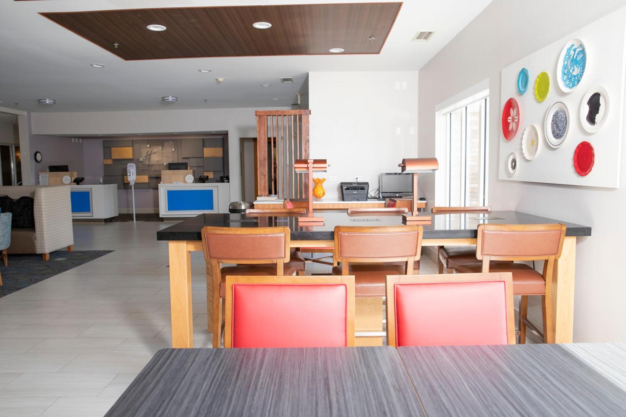 Holiday Inn Express - Toledo West - Napoleon By Ihg Buitenkant foto