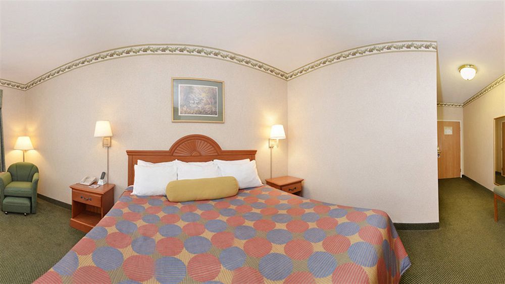 Holiday Inn Express - Toledo West - Napoleon By Ihg Buitenkant foto